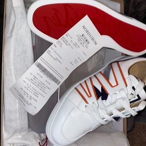Christian Louboutin SZ 43. Worn once tried on.
